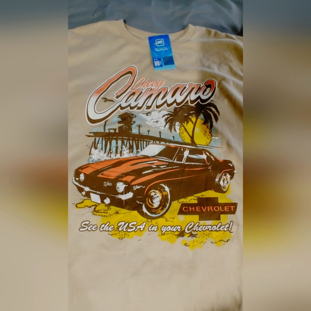 New With Tags GM Chevy Camaro Muscle Car Short Sleeve Shirt